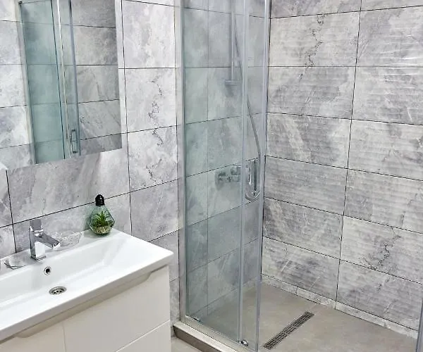 Garsoniera Alegria Solid House Appartement *