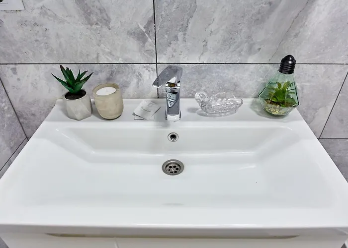 Garsoniera Alegria Solid House *