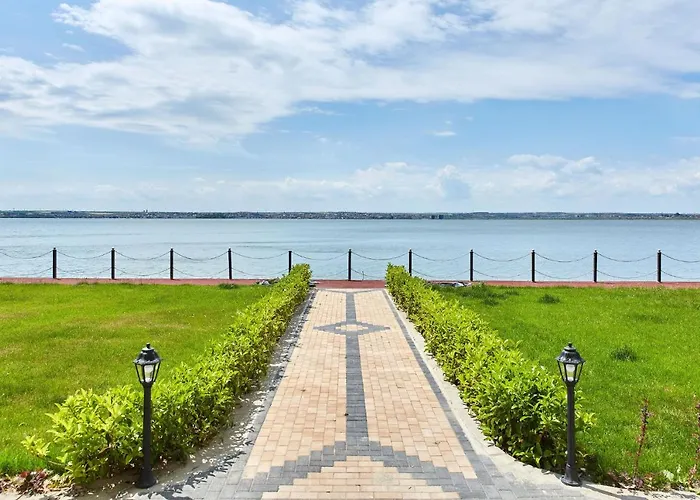 Garsoniera Alegria Solid House *