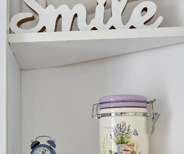 Garsoniera Alegria Solid House * ママイア