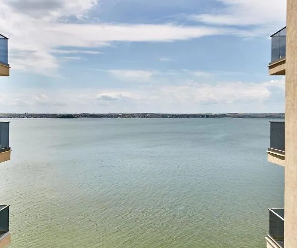 Garsoniera Alegria Solid House * ママイア